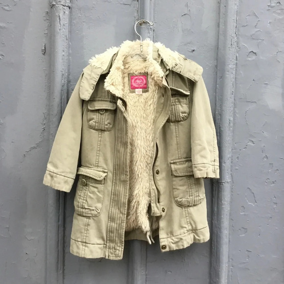 Gap Jeans toddler  furry army parka, size 3T - Picture 2 of 6